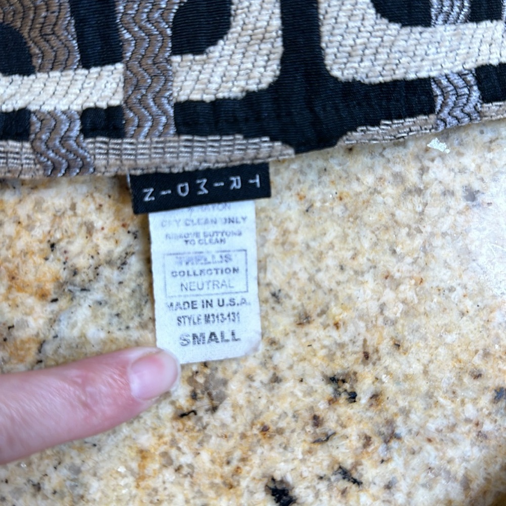 Trimdin Reversible Jacket Geometric Pattern - image 7